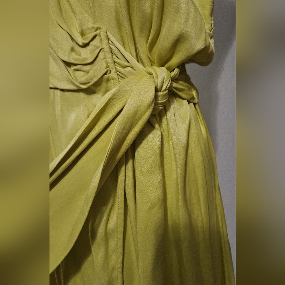 Maeve medium Yellow Midi Dress - Picture 13 of 16